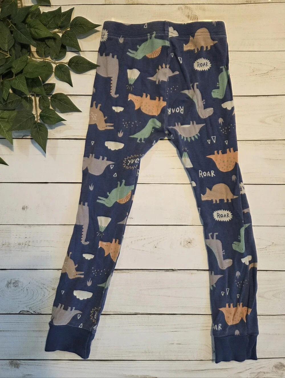 Boy's Dinosaur Pajamas, Size 5T, 3 Pairs